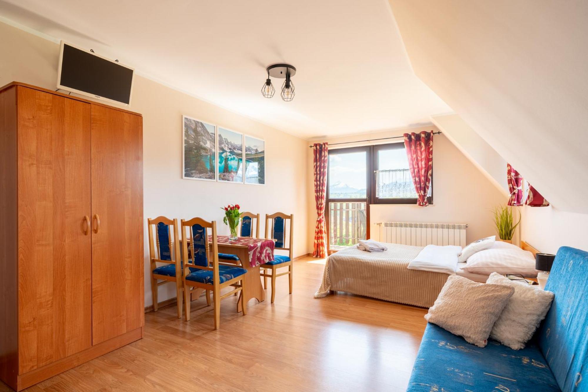 Aleksandrzak Homestay